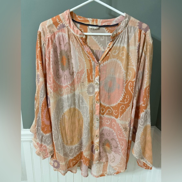 Pilcro Peach and Cream Patterned Blouse - Picture 1 of 3